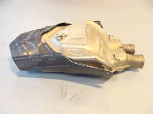 Used - Superbike - 999R OEM muffler w/CF cover