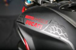 Motowheels Streetfighter Cover
