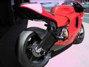 BST Diamond TEK Carbon Fiber Spoke Wheel Set: Ducati Desmosedici