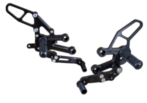 Woodcraft - WOODCRAFT CFM REARSETS 05-0417B Yamaha YZF-R7 2022 Complete Rearset Kit w/ Pedals - Image 1