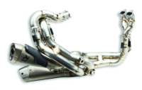 Akrapovic Full Titanium Exhaust System: Ducati Panigale V4/S/R 