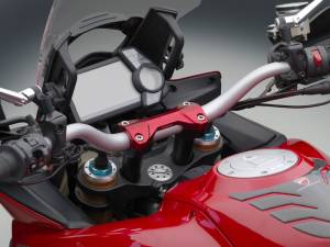 RIZOMA Handlebar Clamp: MS 1200 '10+ , AZ201R
