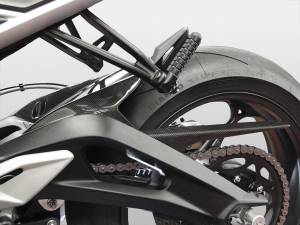 Ducabike - CRB89L - TRIUMPH STREET TRIPLE GLOSSY CARBON REAR HUGGER - Image 3
