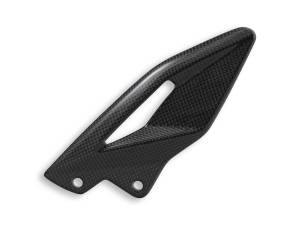 Ducabike - Ducabike0L - TRIUMPH STREET TRIPLE GLOSSY CARBON HEEL GUARDS - Image 3