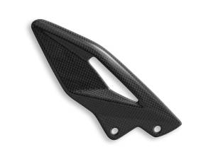 Ducabike - Ducabike0L - TRIUMPH STREET TRIPLE GLOSSY CARBON HEEL GUARDS - Image 4