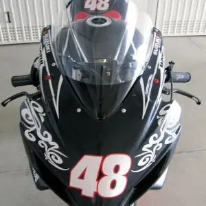 TWM - TWM GP Style Adjustable and Folding Brake & Clutch Lever Set: Suzuki GSXR 600/750/1000 - Image 2