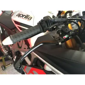 TWM - TWM GP Style Adjustable and Folding Brake & Clutch Lever Set: Aprilia RSV4/Tuono V4 - Image 3